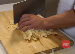 生菜腐竹汤的做法图解2