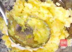 原创秋葵栗香土豆泥的做法图解2