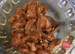 木耳炒肉的做法图解3