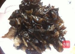 白菜炒黑木耳的做法图解3