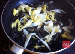 白菜炒黑木耳的做法图解7