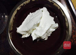 十寸的可可戚风蛋糕的做法图解10