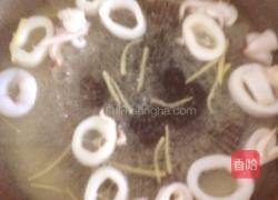 鲜鱿炒韭苔的做法图解6
