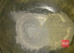 春风玉米面的做法图解1