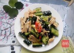 凉拌黄瓜腐竹的做法图解6