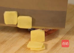 玉米胡萝卜排骨汤的做法图解4