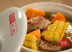 玉米胡萝卜排骨汤的做法图解8