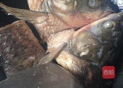 枸杞鱼头汤的做法图解2