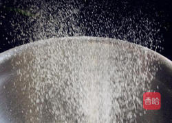 薄底脆皮火腿pizza的做法图解1