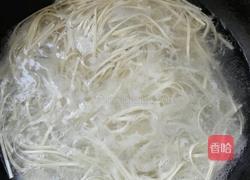 鸡蛋炒挂面的做法图解2