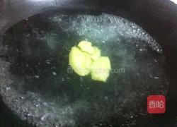 白灼鲜鱿鱼的做法图解3