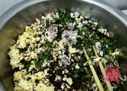 韭菜鸡蛋饺子的做法图解7