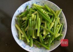 蒜苔炒肉的做法图解4