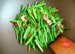 蒜苔炒肉的做法图解8