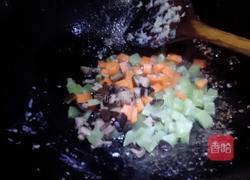 三色虾仁的做法图解10