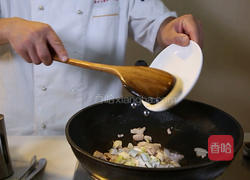 白菜猪肉炒木耳的做法图解8