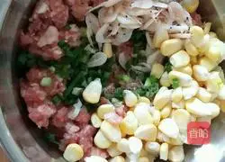 Illustration of how to make corn dumplings 2