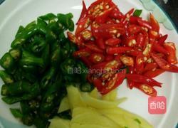 葱爆海瓜子的做法图解2