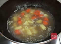 土豆焖牛肉的做法图解7