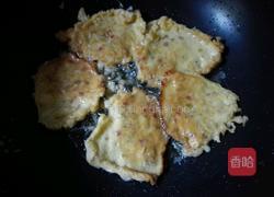 榨菜鸡蛋饼的做法图解4