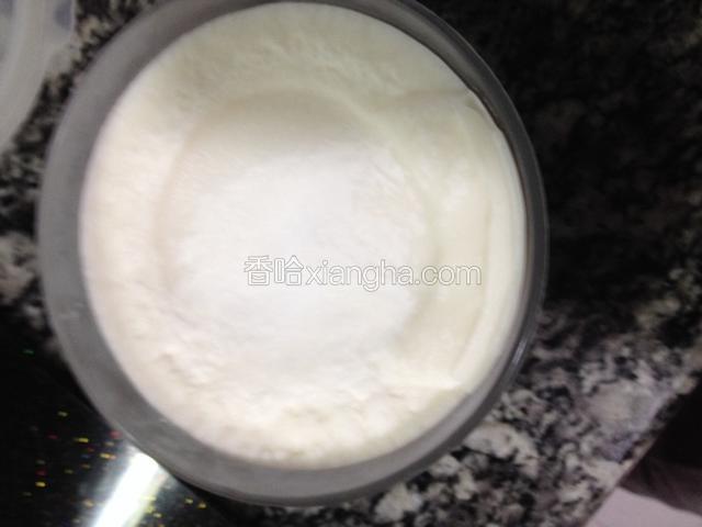 猪油晾凉了可放冰箱冷藏保存。