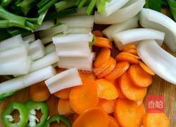 菠菜烩丸子的做法图解2