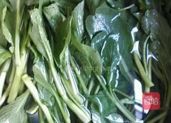 油渣炒菜心末的做法图解3