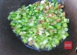 油渣炒菜心末的做法图解8