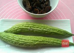 苦瓜水饺的做法图解2