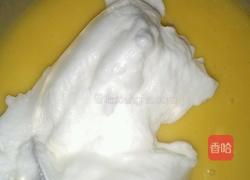 戚风蛋糕的做法图解8