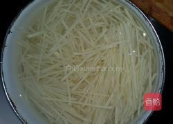 酸辣红薯丝的做法图解1