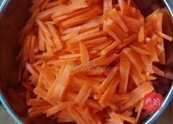 胡萝卜豆芽炒肉沫的做法图解4