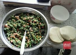 韭菜鸡蛋火腿饺子的做法图解7