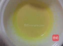 酸奶芝士慕斯装饰蛋糕的做法图解2