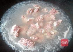 西红柿牛腩汤的做法图解3