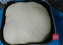 奶油小餐包的做法图解1