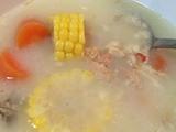 三文鱼头豆腐玉米红萝卜汤的做法[图]