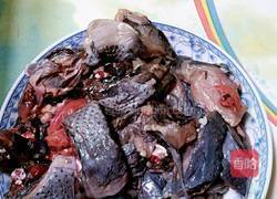 板栗乌鸡汤的做法图解1