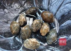 花蛤瘦肉鸡蛋羹的做法图解1