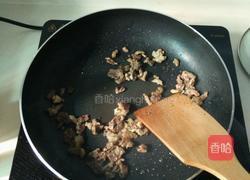 黑胡椒牛肉意大利面的做法图解1