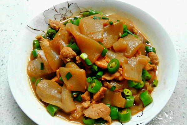 瘦肉青椒炒魔芋