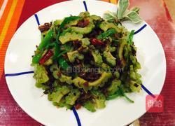 芽菜苦瓜的做法图解9