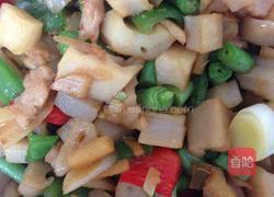 豆角莲藕丁的做法图解3