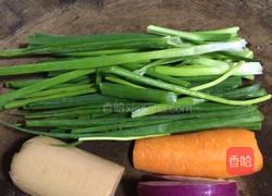 彩蔬鸡蛋饼(完整版)的做法图解1