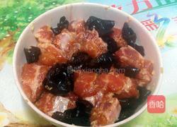 排骨蒸木耳的做法图解4