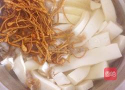 原创虫草花豆腐汤的做法图解5