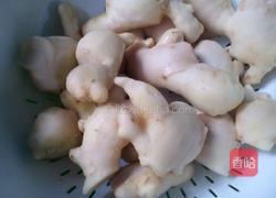 鼓油浸酸姜的做法图解1