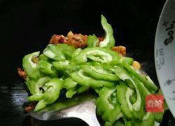 苦瓜炒肉的做法图解8
