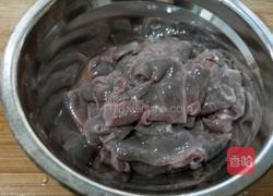 泡椒猪肝的做法图解2