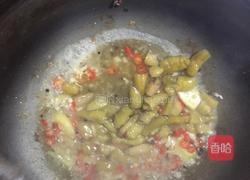 泡椒田鸡的做法图解10